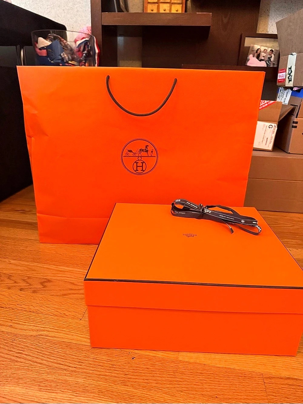 Hermès Orange Shopping Bag and Gift Box Packaging Set